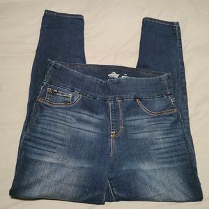 Jordache Distressed Medium Pull-on Skinny Jeggings